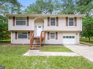 2555 Creel Rd, Atlanta, GA 30349