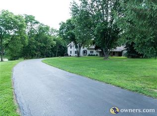 8667 Ferry Rd, Waynesville, OH 45068
