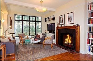 1st image of 40 W 67th St APT 3C