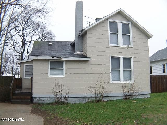 1st image of 2037 Saint Charles Ave SW