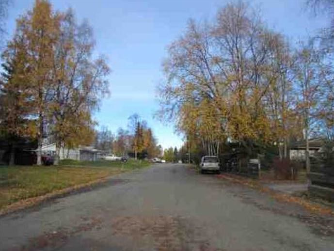 2nd image of 13529 Karen St