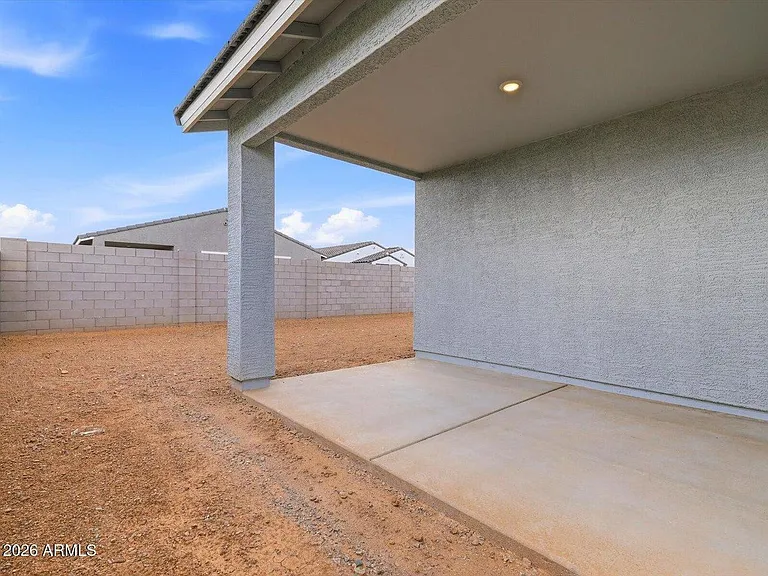 15875 W Cottontail Ln — Photo 10