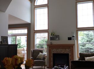 15219 Florist Cir, Apple Valley, MN 55124