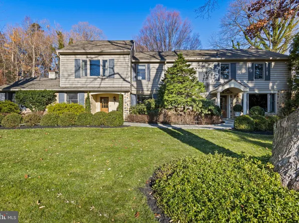 1633 Lark Ln, Villanova, PA 19085