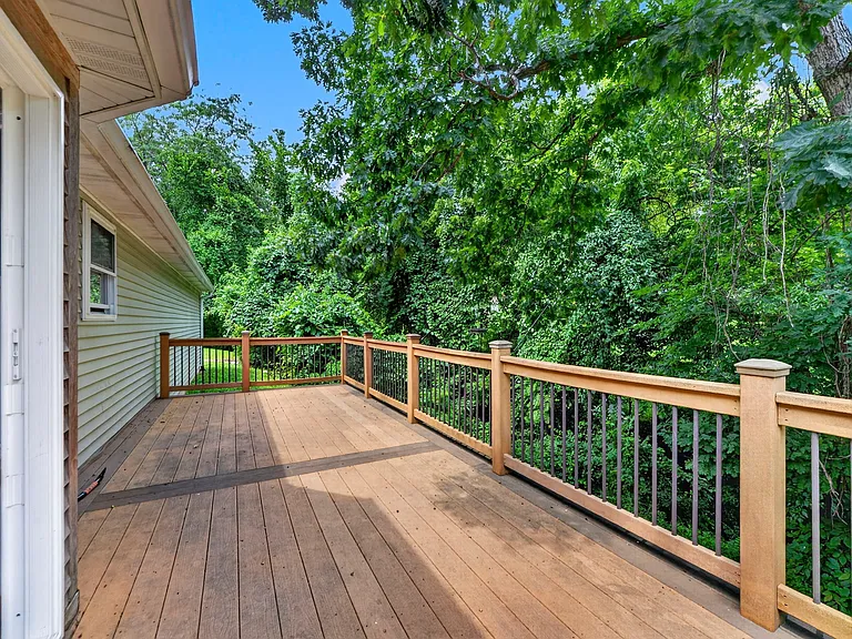 6 Hadley Ln — Photo 11