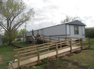 7527 W Rifle Rd, Salina, KS 67401