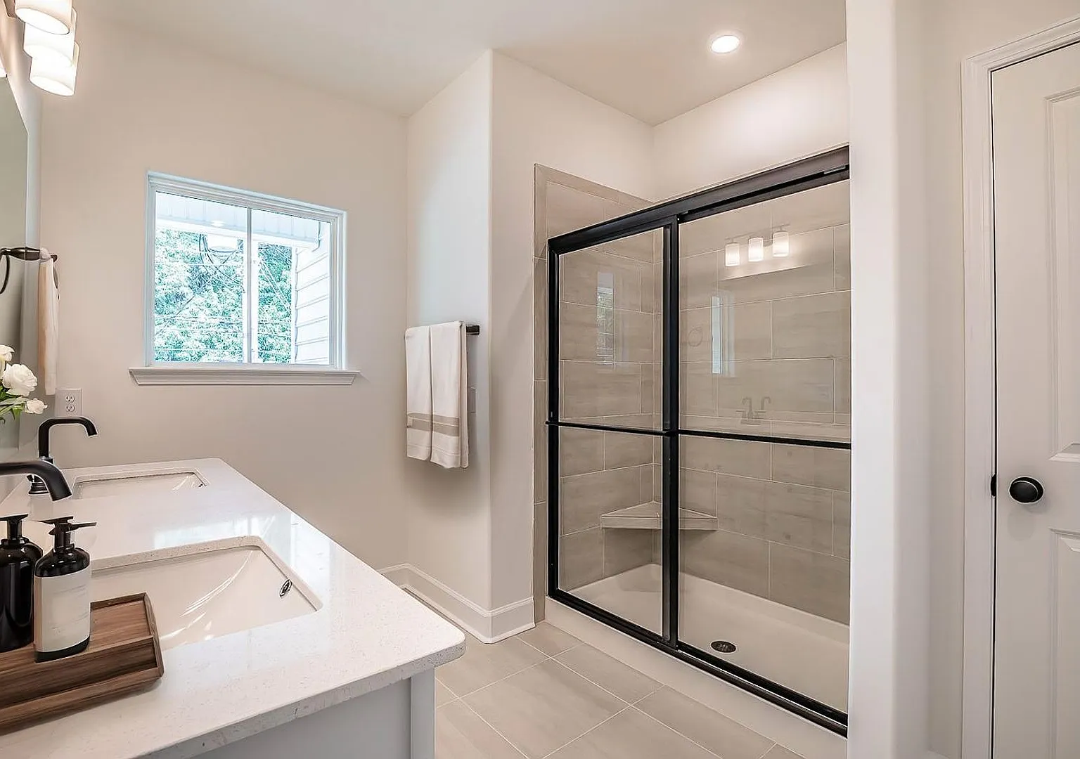 Newly Built Lowcountry Townhome — Photo 3