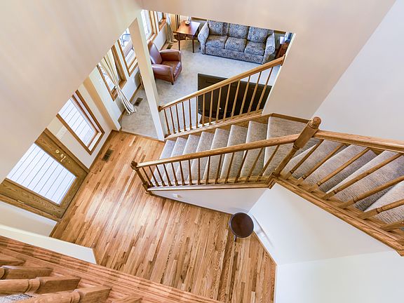 A5 - Staircase 1.jpg