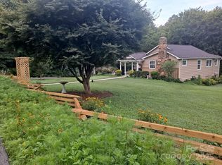 544 29th Street Pl SW, Hickory, NC 28602