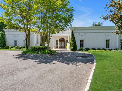 6 Hamptworth Drive, Great Neck, NY, 11024