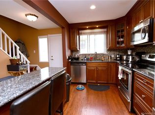 129 Heritage Vlg #F, Southbury, CT 06488