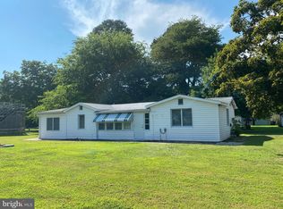 20305 Veras Rd, Coltons Point, MD 20626
