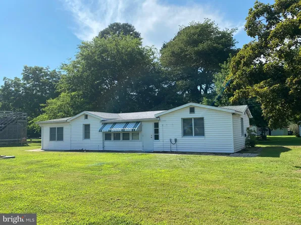 20305 Veras Rd, Coltons Point, MD 20626