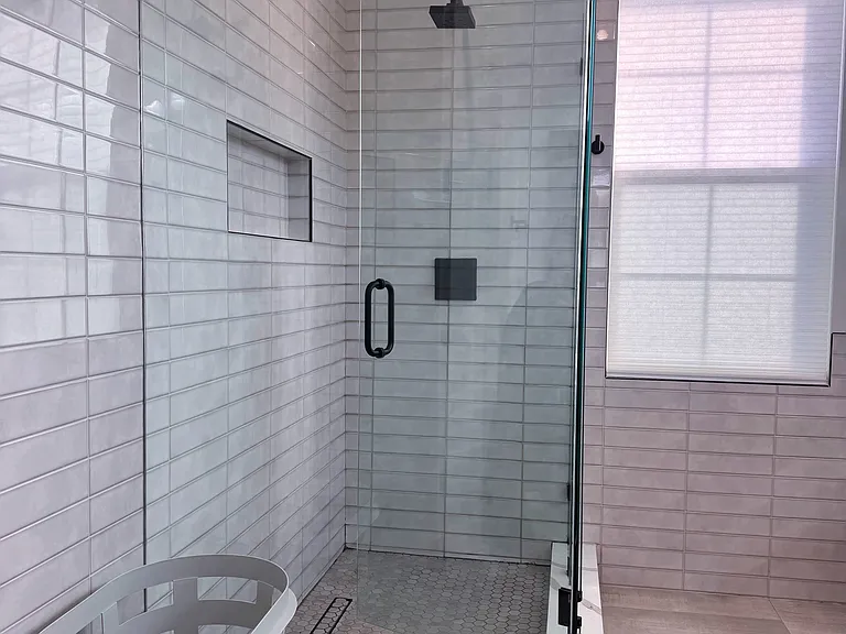305 Lee St — Photo 28