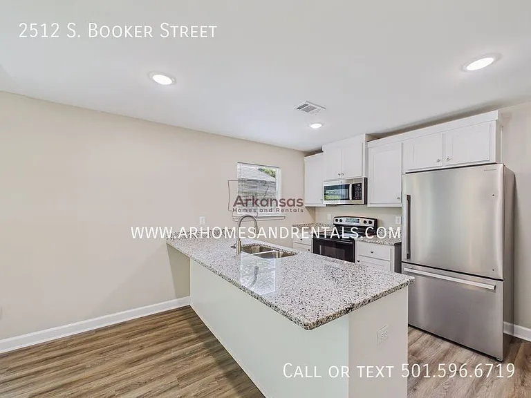 2512 S Booker St — Photo 5