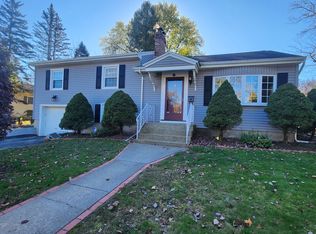 44 Daltonwood Dr, Waterbury, CT 06708