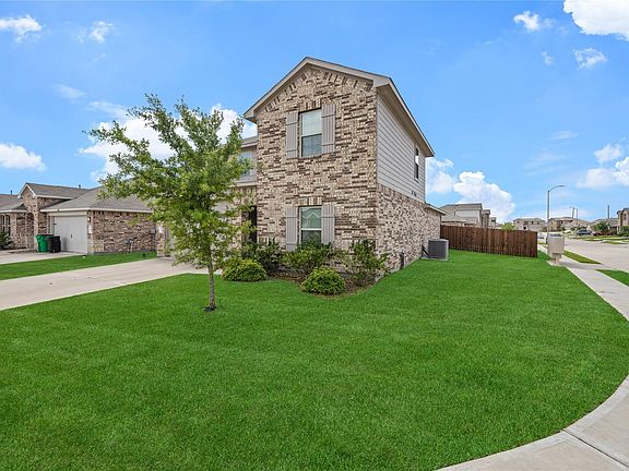 2nd image of 21023 Belmont Village Way