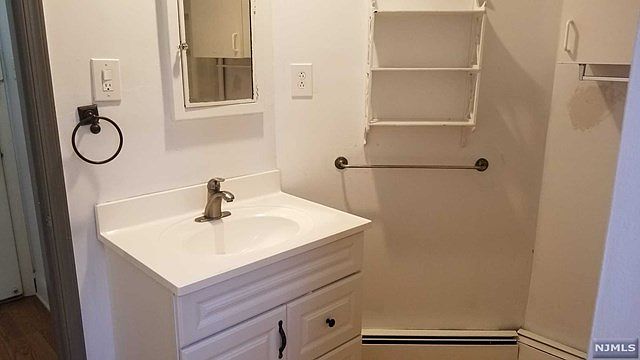 1st image of 639 Oradell Ave APT 2E