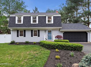 2016 Fanwood St, Oakhurst, NJ 07755