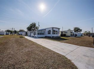 37228 Eileen Ave, Zephyrhills, FL 33542