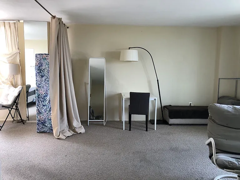 1 E University Pkwy #1003 — Photo 29