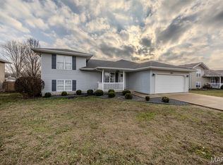 1412 Linda Cir, Lebanon, MO 65536