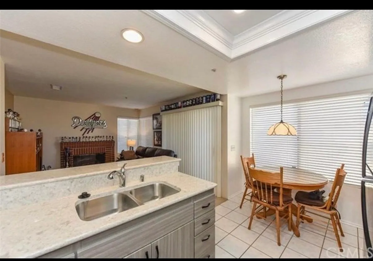 15960 Peach Tree Ln — Photo 2