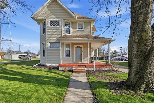 209 W Main St #1 Photo 1