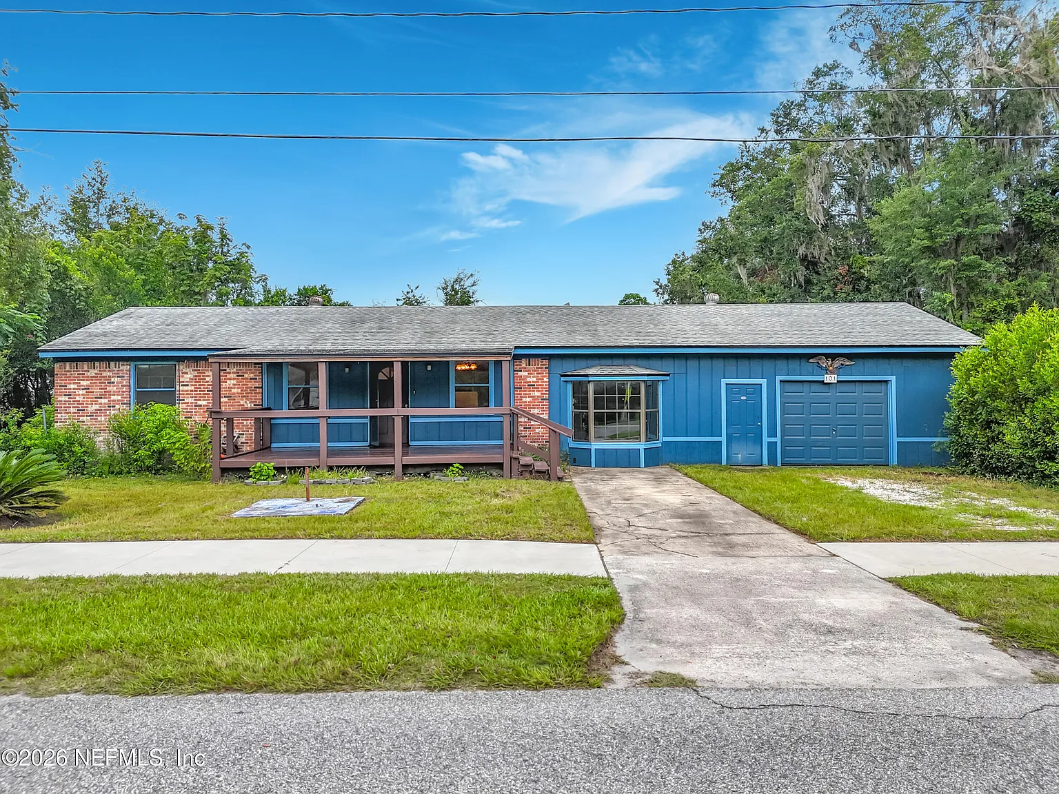 4 bed, 3.0 bath, 1468 sqft, $2,200 — Photo 2