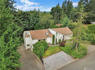 9671 Harbor Ct, Blaine, WA 98230