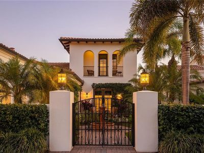 16730 Stella CT, Naples, FL, 34110