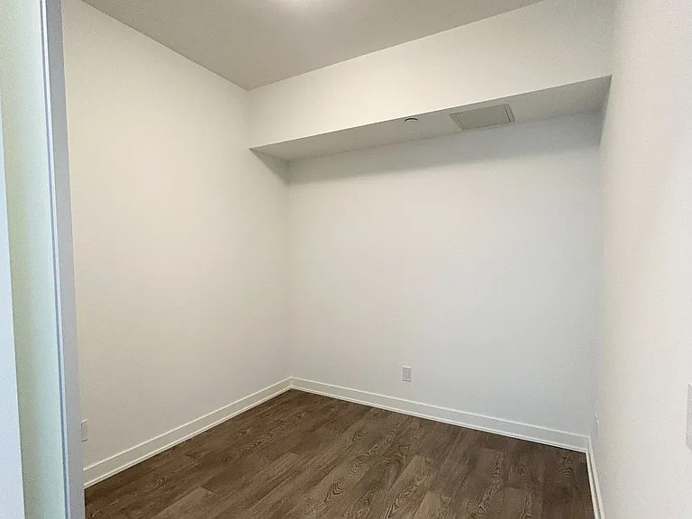 543 Richmond St W #425 — Photo 6