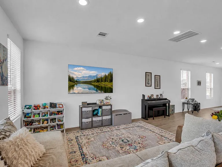 6304 Arcadia Sound Ln — Photo 7