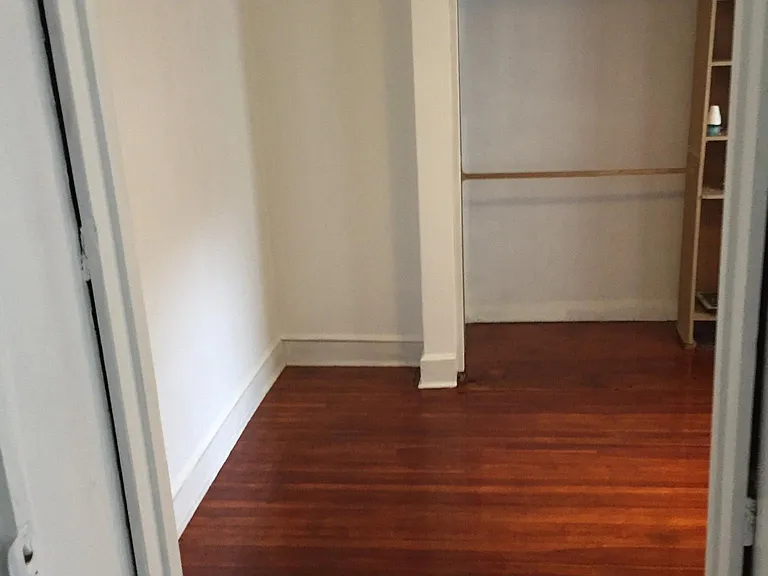 1130 N St — Photo 10