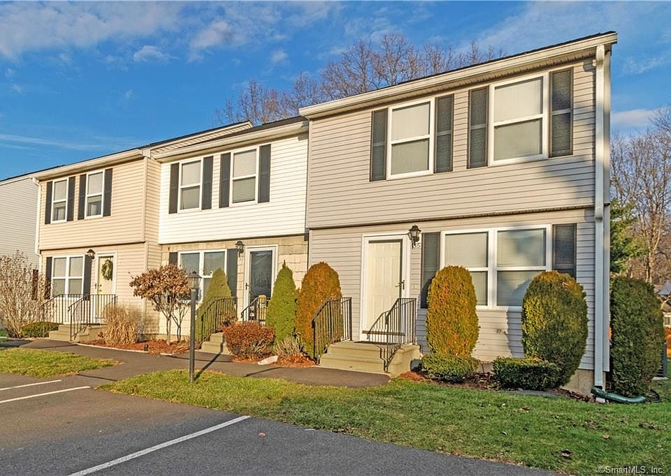 1st image of 35 Firethorn Drive #35