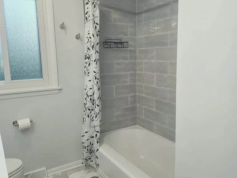 509 Pine St — Photo 3