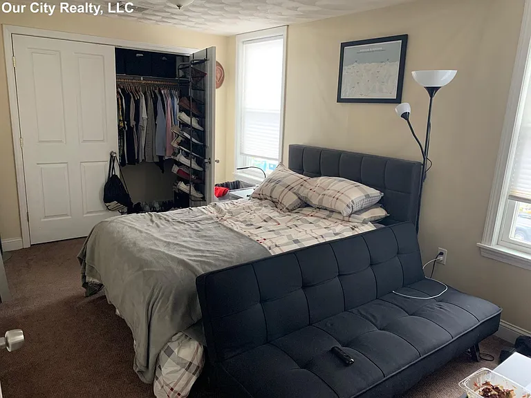 4 Douglass St — Photo 6