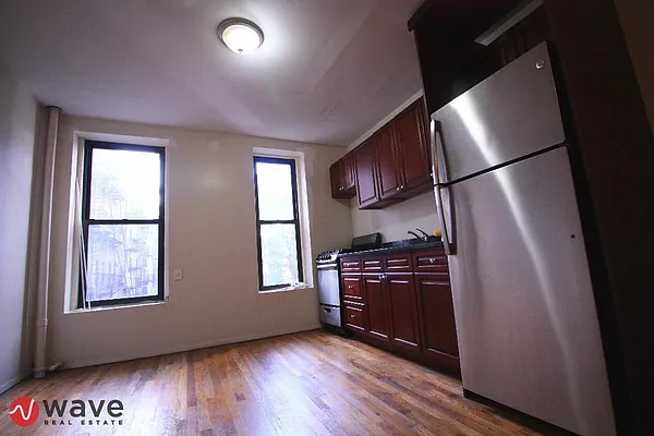 Rented by Wave Real Estate Group | media 24