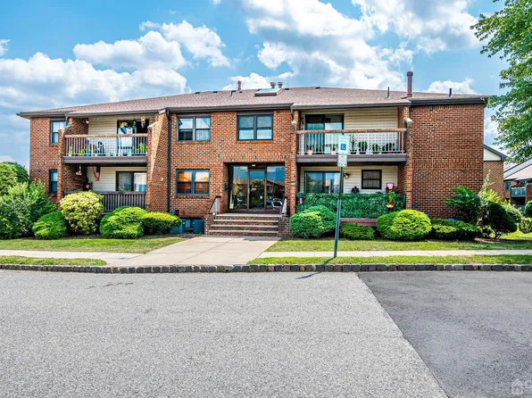 135-C Beverly Hill Ter, Woodbridge, NJ 07095