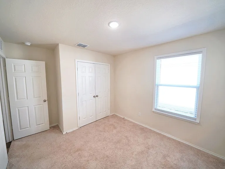 815 Retama Pass — Photo 30