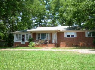 911 W Pine Grove Rd, Seneca, SC 29678