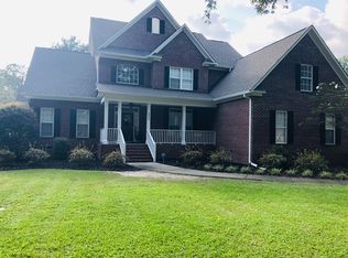 206 Dahoon Ln, Hartsville, SC 29550