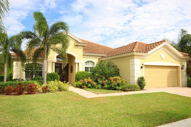 1st image of 12714 Gladstone Way