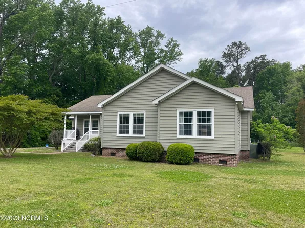 164 Poplar Branch Road, Poplar Branch, NC 27965