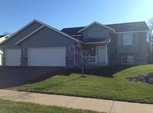 206 Rookery Dr, Cold Spring, MN 56320