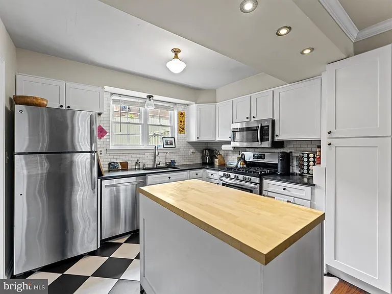 3812 Keller Ave — Photo 19