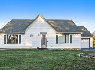 1276 Medina Rd, Lakewood, NJ 08701