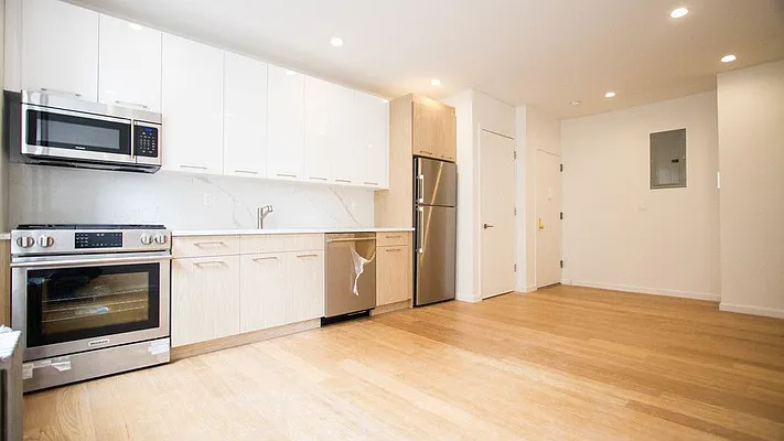 Rented by Nooklyn NYC LLC | media 7