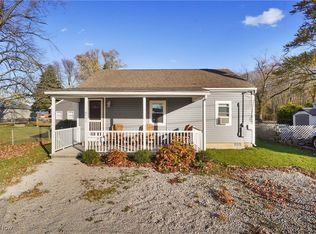 4962 Lomas Ln, Geneva, OH 44041