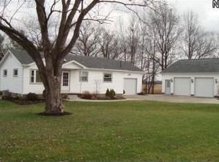 4550 Wayland Rd, Diamond, OH 44412